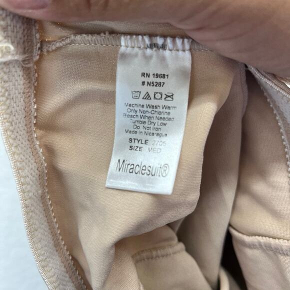 Miraclesuit Tan Tummy Control Shapewear Bottoms Women's M - Picture 5 of 6